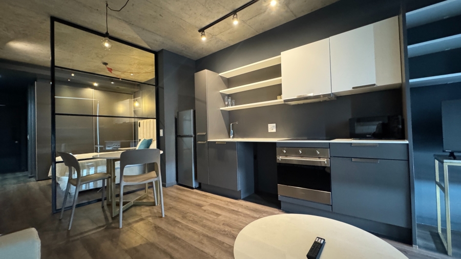 1 Bedroom Property for Sale in Woodstock Western Cape